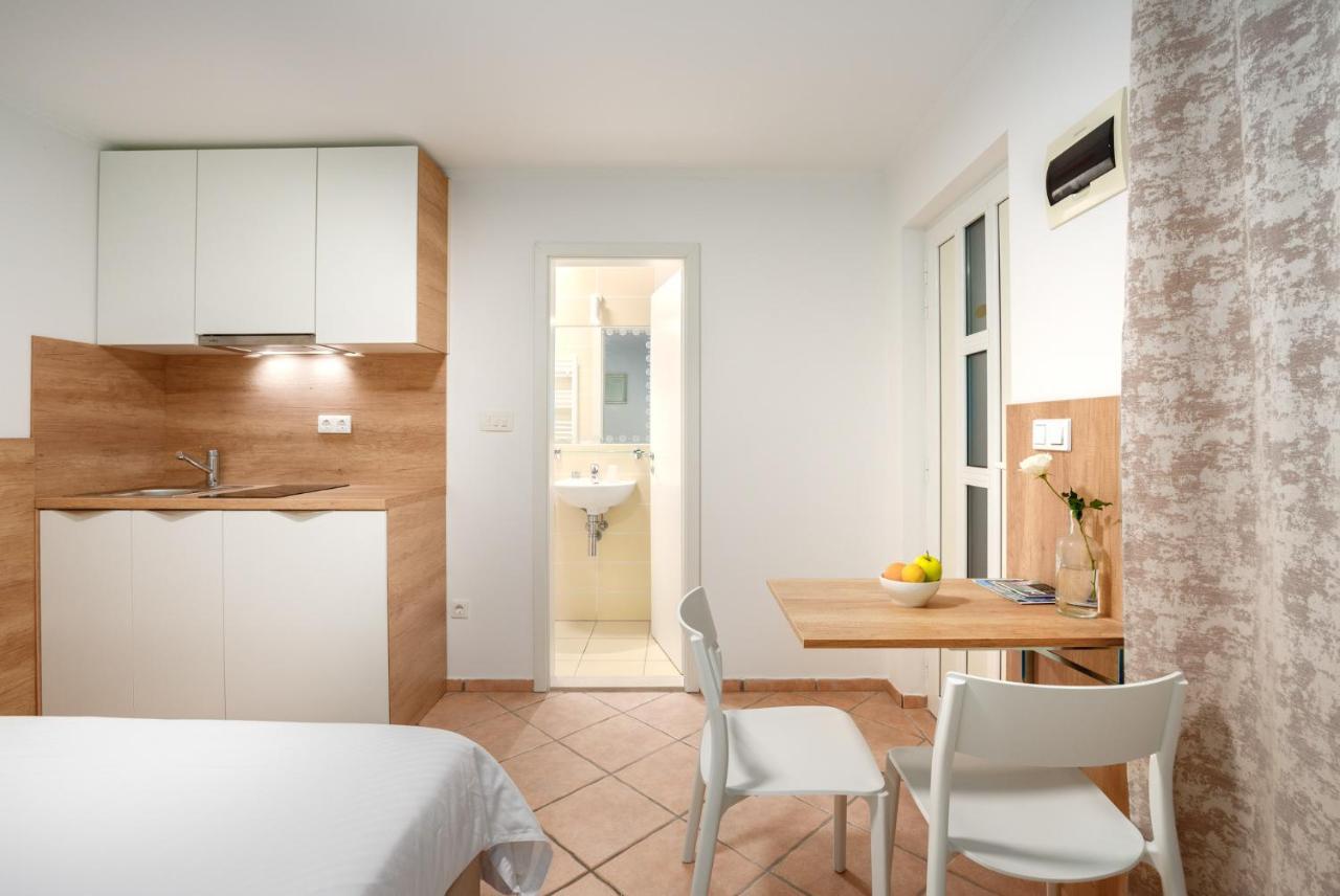Apartments & Rooms Buble تروغير المظهر الخارجي الصورة