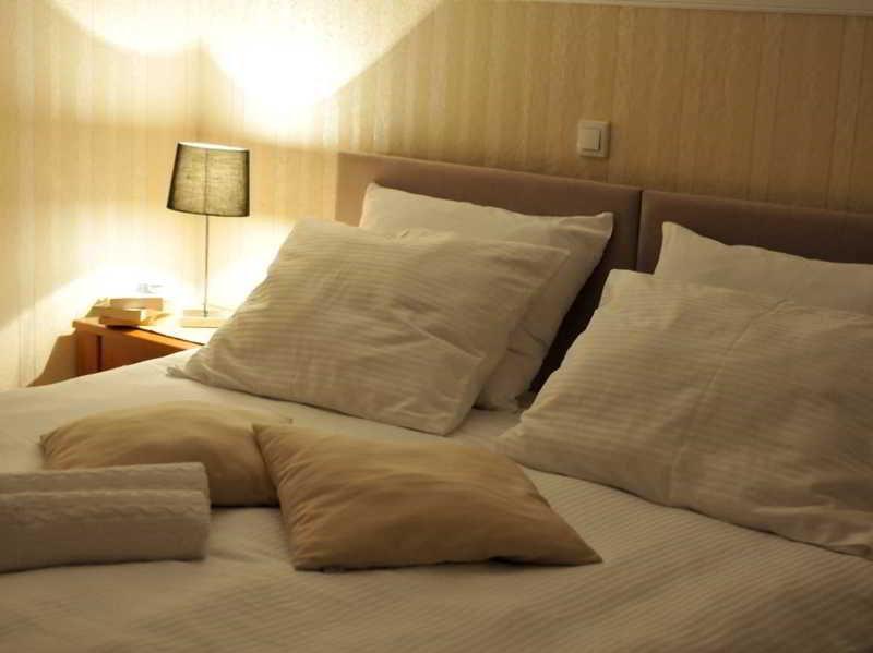 Apartments & Rooms Buble تروغير المظهر الخارجي الصورة