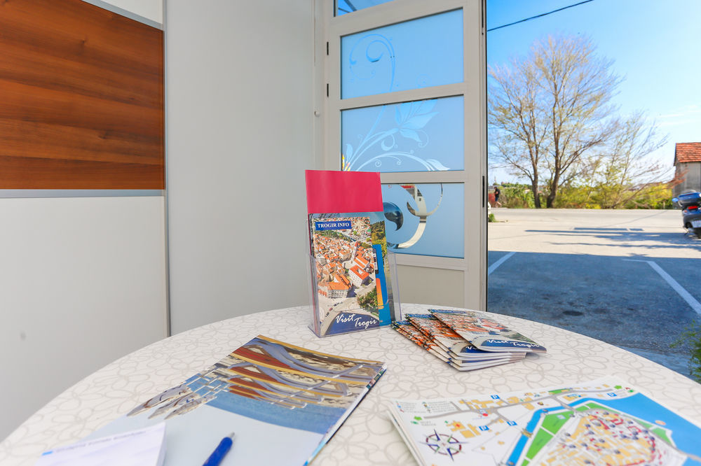 Apartments & Rooms Buble تروغير المظهر الخارجي الصورة